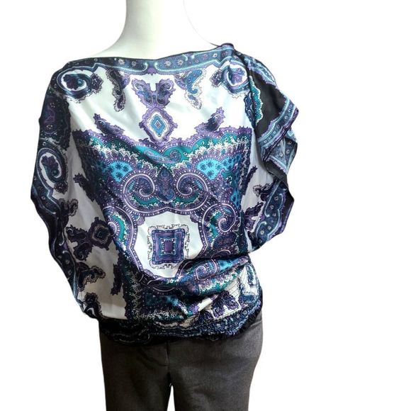 A.Byer Small Blouse with elastic at waist - Picture 2 of 6